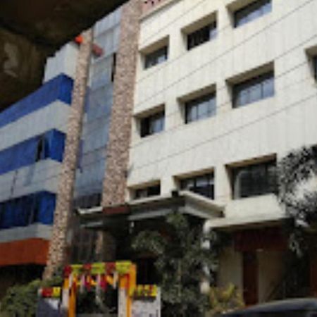 Hotel Sai Plaza , Akbarpur Akbarpur  Kültér fotó